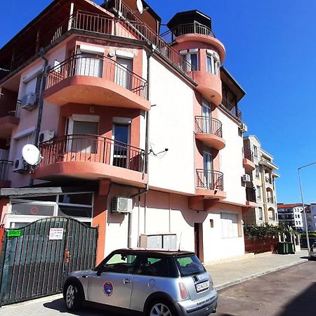 La Piccola Porta, Равда, България Apartamento Exterior foto